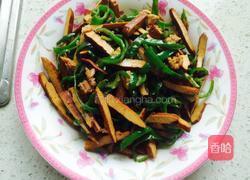 青椒炒香干的做法图解6