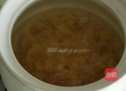 银耳莲子枸杞羹的做法图解4