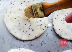 黑芝麻玫瑰酱烧饼的做法图解14