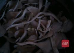 酸辣蘑菇的做法图解2