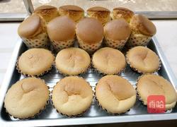 纸杯蛋糕(烤箱)的做法图解11