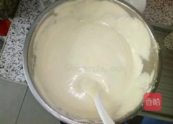 纸杯蛋糕(烤箱)的做法图解6