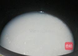 豆角腊肉炒饭的做法图解2