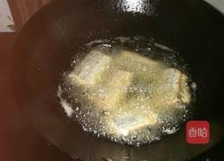 糖醋带鱼的做法图解2