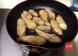 香煎草鱼片的做法图解4