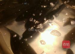 酸菜煮鲩鱼的做法图解1