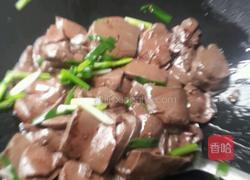 葱烧猪红的做法图解3