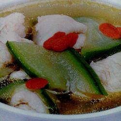 鸡肉丝瓜汤的做法[图]