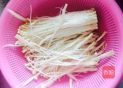 小炒金针菇的做法图解1