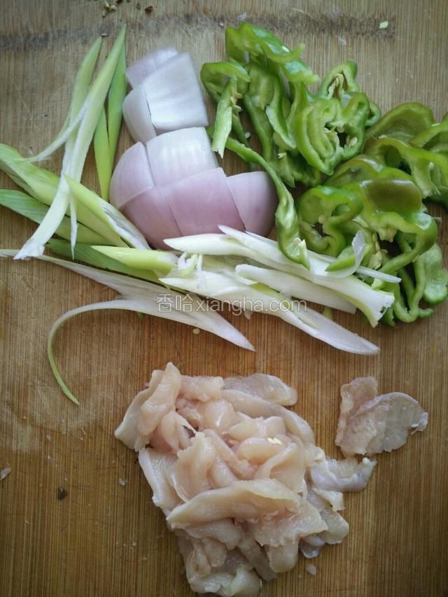 准备好食材，如图。