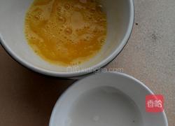 黄瓜丝凉拌蛋皮丝的做法图解1