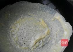 黄瓜丝凉拌蛋皮丝的做法图解3