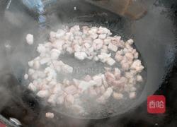 肉丁土豆丝的做法图解2