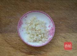 凉拌芹菜腐竹的做法图解2