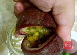 金桔百香果冰茶的做法图解2