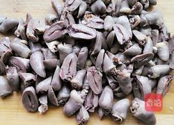 凉拌鸡心的做法图解3