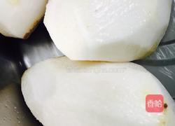 芋头烧豆腐的做法图解1