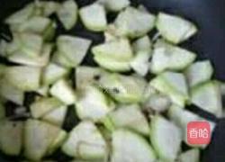 西葫芦炒鸡蛋的做法图解4