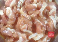 子姜炒板筋的做法图解1