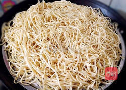 豆角蒸面的做法图解1