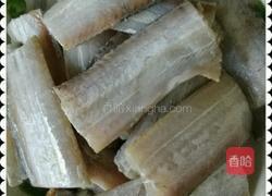 蟹味带鱼的做法图解1