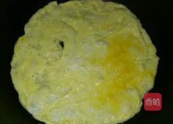 木耳虾仁炒蛋的做法图解2