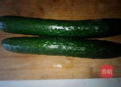 蓑衣黄瓜的做法图解1