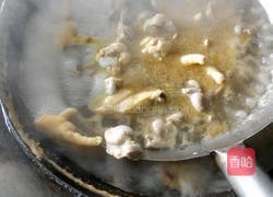 压锅鸡手的做法图解2