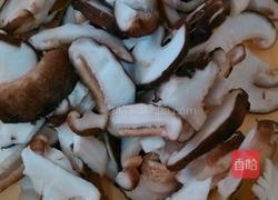 瘦肉炒香菇的做法图解3