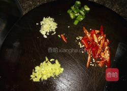秋葵小炒肉的做法图解4