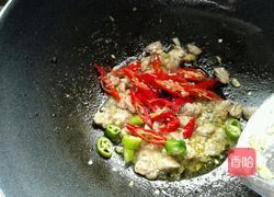 秋葵小炒肉的做法图解9