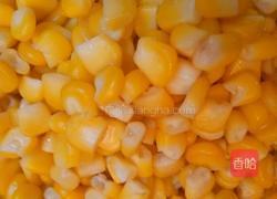 鸡蛋玉米炒空心菜根的做法图解1