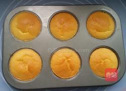 椰香海绵蛋糕的做法图解14