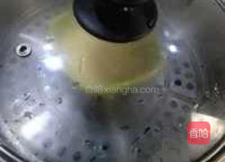 香蕉蛋奶羹的做法图解6