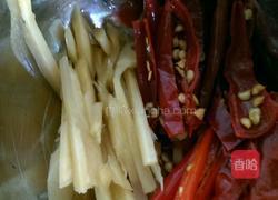 韭黄肉丝的做法图解3