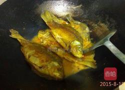 煎鲫鱼的做法图解5