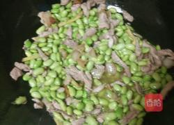 毛豆茭白炒肉丝的做法图解3