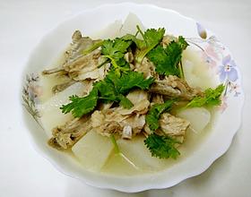 白萝卜羊排汤[图]