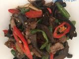 肉丝炒黑牛干菌