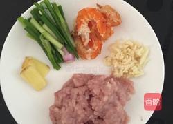 肉沫虾仁丝瓜汤的做法图解2