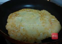 翠衣鸡蛋煎饼的做法图解9