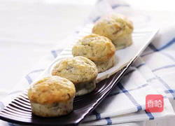 香蕉松糕的做法图解2