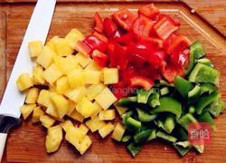 菠萝咕噜肉的做法图解1