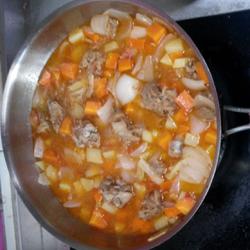 时蔬炖鸭腿的做法[图]