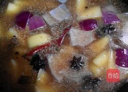 土豆炖牛肉的做法图解7