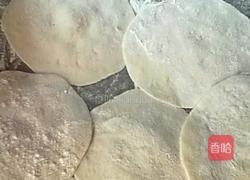 猪肉芹菜香菇包子的做法图解6