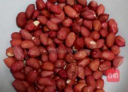 凉拌腐竹芹菜花生米丁的做法图解3