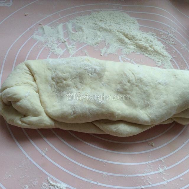 揉面排气。