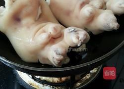 鹵水豬腳。的做法图解3