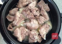 莲藕排骨汤的做法图解4